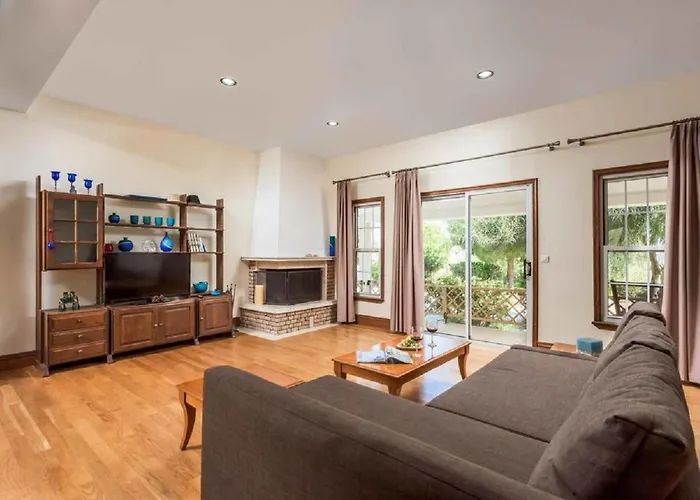 فيلة Zizi Sea View أفانتو