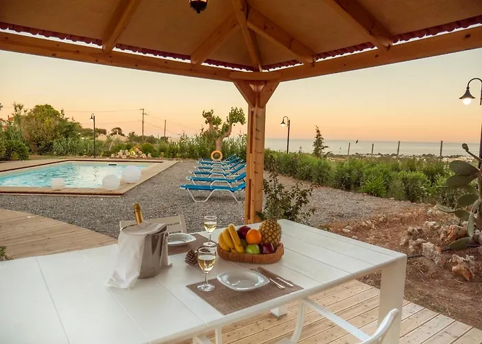 Zizi Sea View 아판토우